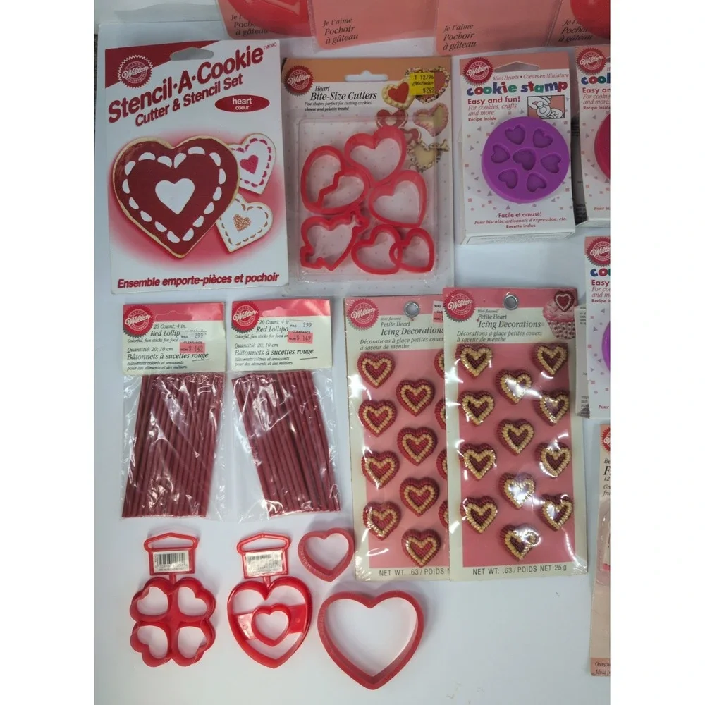 VTG NEW LOT30🩷Wilton Hearts Valentines Cookie Stamp Decor Stencil Cottage Baker
